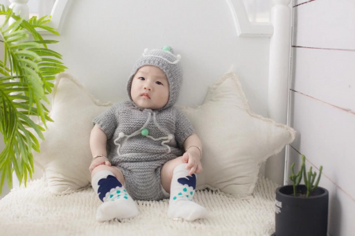 潜江宝宝揉眼睛是怎么回事